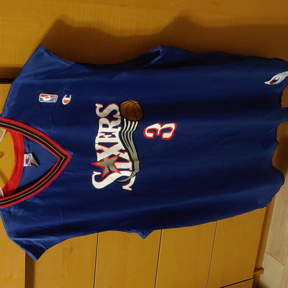 Big & Talk, Philadelphia Seventy-sixers jersey, 2XL, #3 Iverson